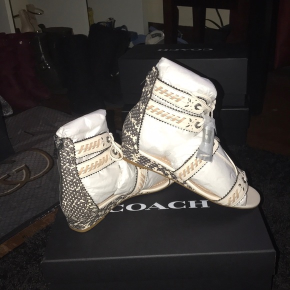 NEW Coach Demi Wedge Sandal - Picture 2 of 7